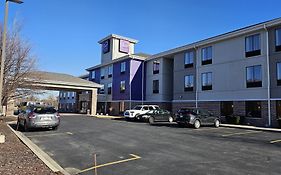 Sleep Inn & Suites Milwaukee Airport